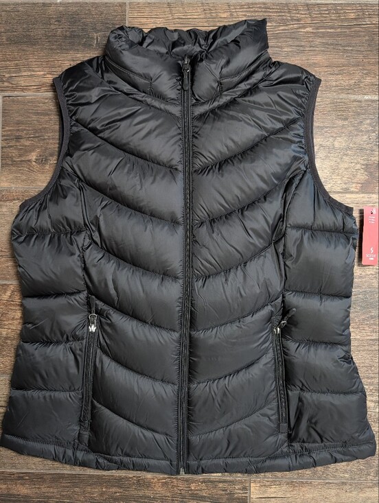 Charter Club Jackets & Blazers - Charter Club Women's Black Packable Full Zip Quilted Puffer Vest NWT Size Large
